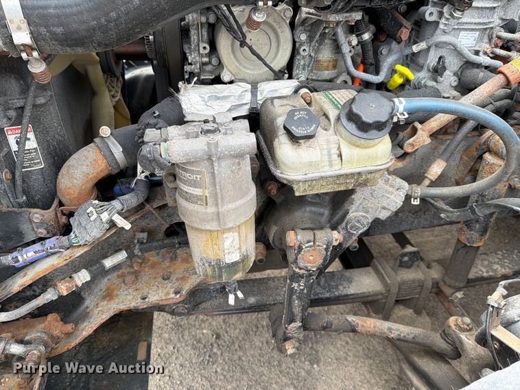 image for item FI1010 2019 Western Star 5700XE semi truck