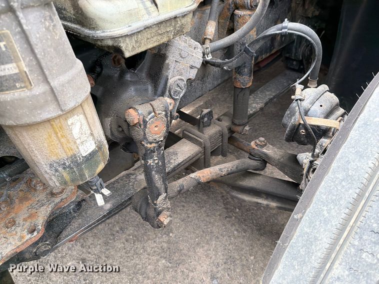 image for item FI1010 2019 Western Star 5700XE semi truck