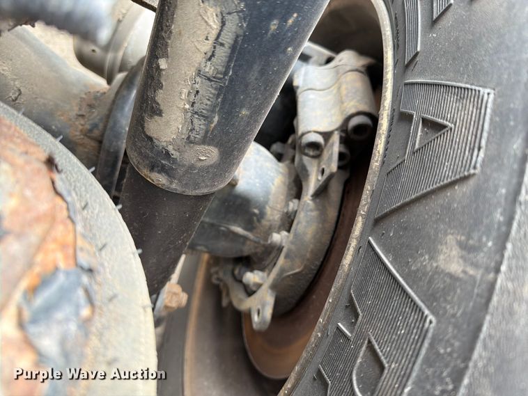 image for item FI1010 2019 Western Star 5700XE semi truck