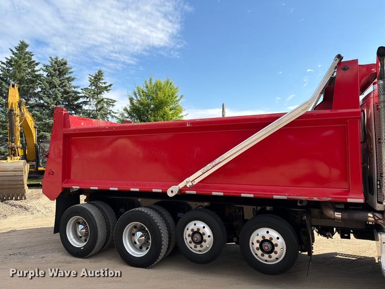 image for item FK0244 2020 Peterbilt 567 dump truck