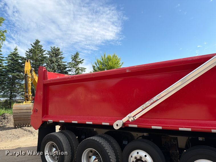 image for item FK0244 2020 Peterbilt 567 dump truck