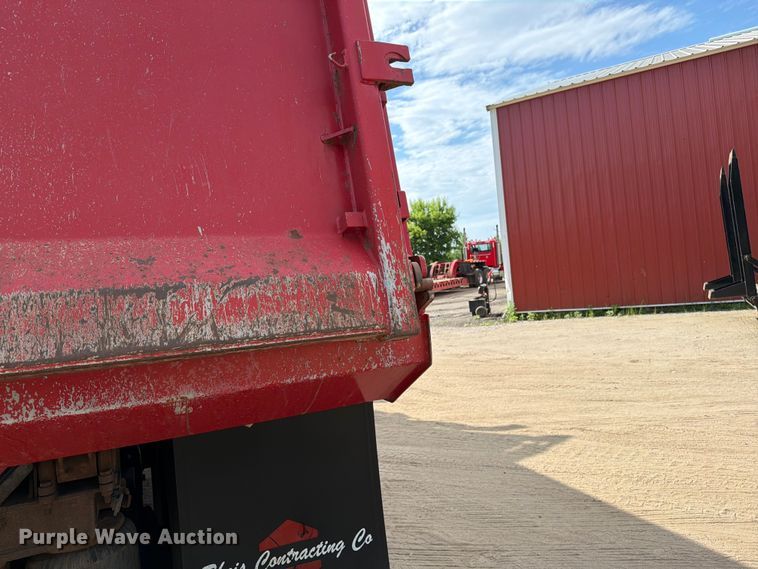 image for item FK0244 2020 Peterbilt 567 dump truck