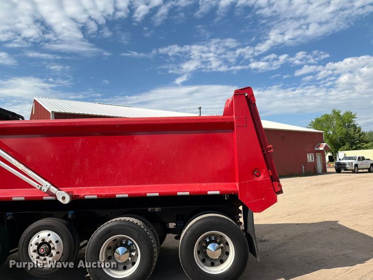 image for item FK0244 2020 Peterbilt 567 dump truck