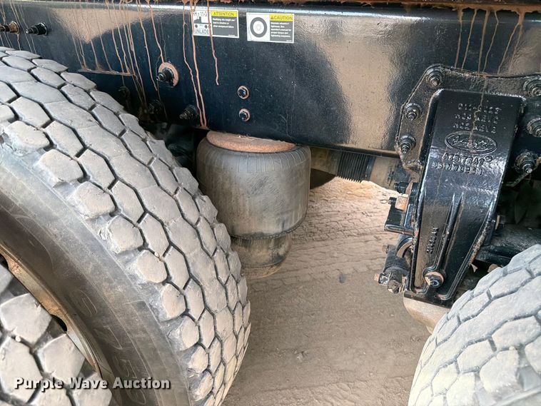 image for item FK0244 2020 Peterbilt 567 dump truck