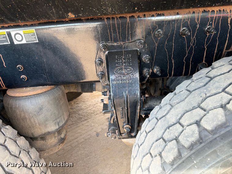 image for item FK0244 2020 Peterbilt 567 dump truck