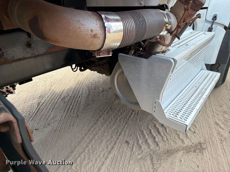 image for item FK0244 2020 Peterbilt 567 dump truck