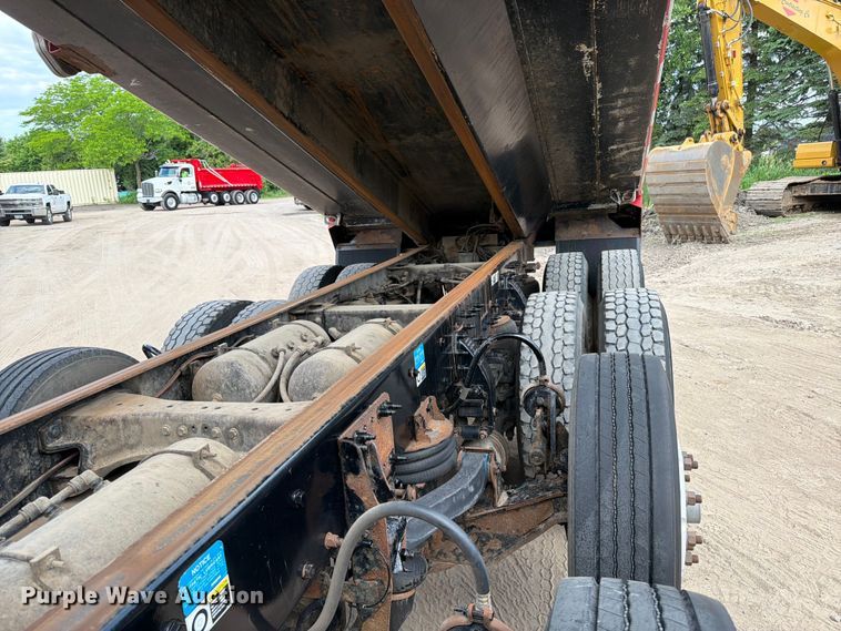 image for item FK0244 2020 Peterbilt 567 dump truck