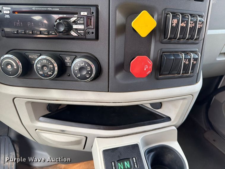 image for item FK0244 2020 Peterbilt 567 dump truck