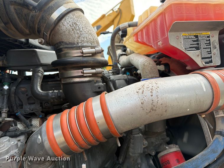 image for item FK0244 2020 Peterbilt 567 dump truck