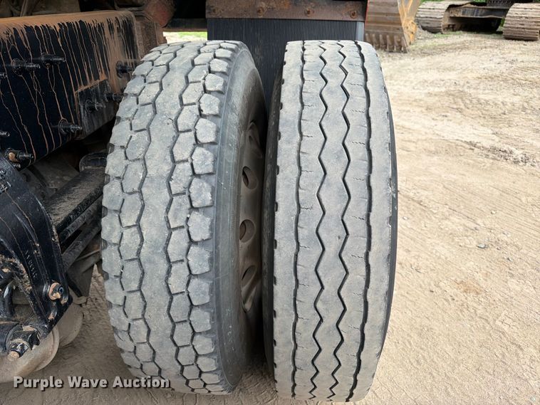 image for item FK0244 2020 Peterbilt 567 dump truck