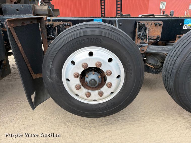 image for item FK0244 2020 Peterbilt 567 dump truck
