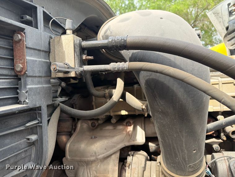 image for item FK0254 2012 Freightliner Cascadia semi truck