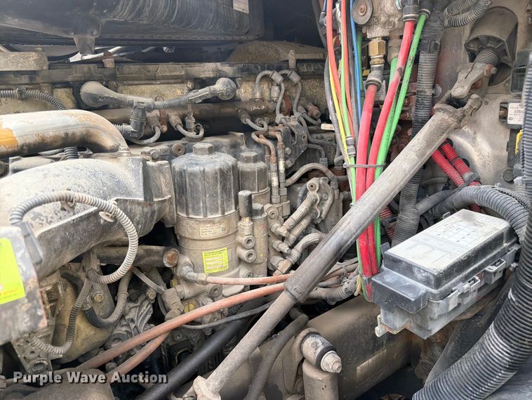 image for item FK0254 2012 Freightliner Cascadia semi truck