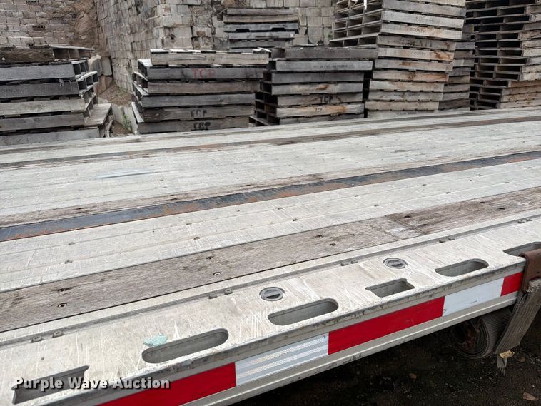 image for item FK0255 2021 Fontaine HAICD12WSA drop deck trailer