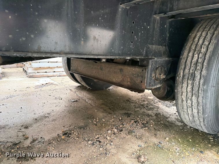 image for item FK0255 2021 Fontaine HAICD12WSA drop deck trailer