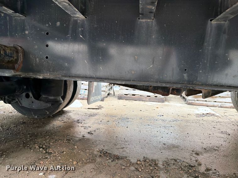 image for item FK0255 2021 Fontaine HAICD12WSA drop deck trailer