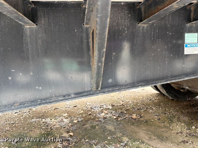 image for item FK0255 2021 Fontaine HAICD12WSA drop deck trailer