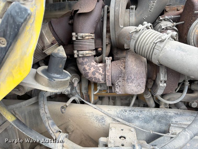 image for item FK0270 2005 Kenworth W900 truck cab and chassis