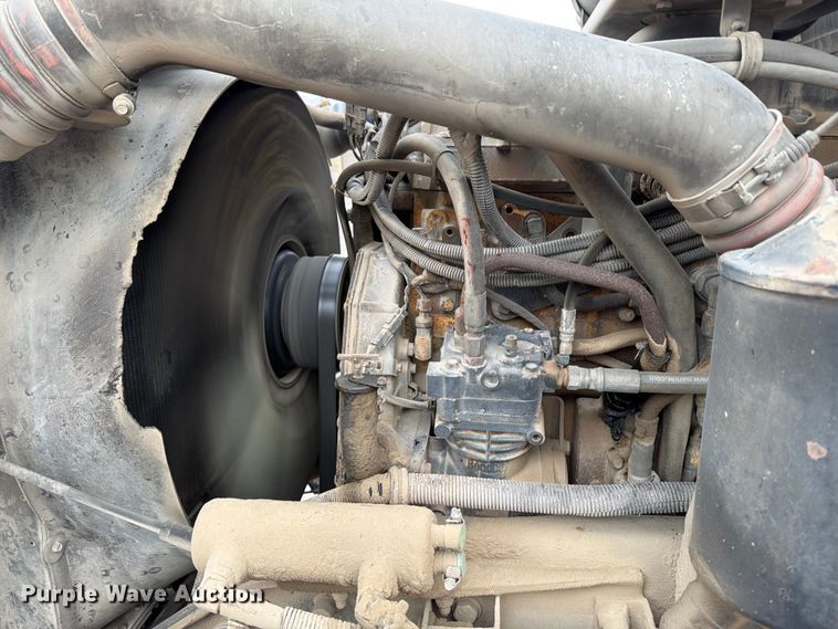 image for item FK0270 2005 Kenworth W900 truck cab and chassis