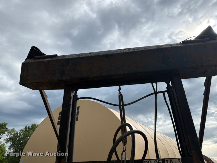 image for item FK0296 2013 Benlee TABM40 roll-off container truck