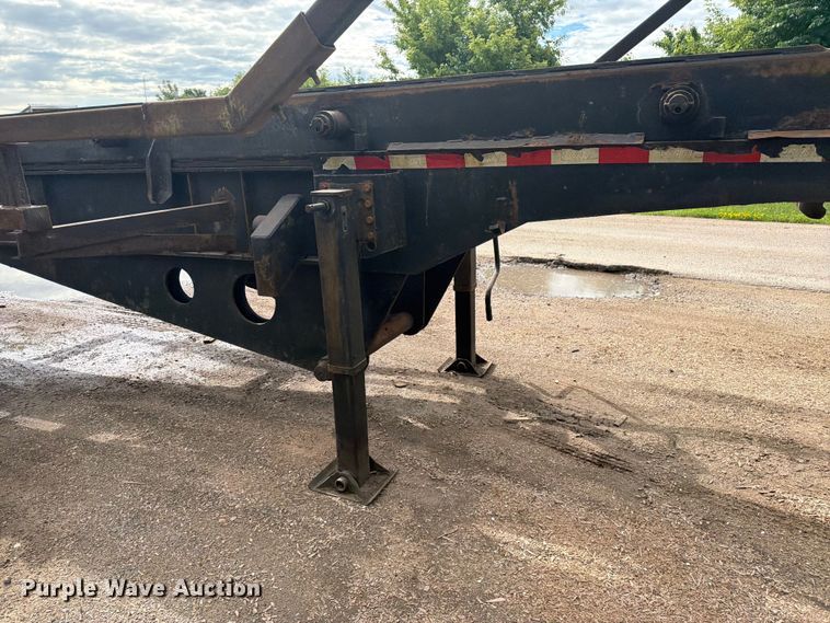 image for item FK0296 2013 Benlee TABM40 roll-off container truck