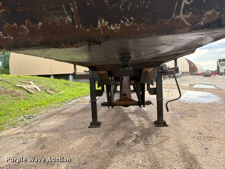 image for item FK0296 2013 Benlee TABM40 roll-off container truck