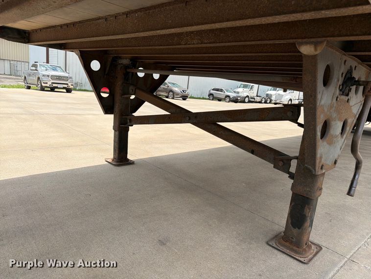 image for item FK3029 2008 Utility Trailers dry van trailer