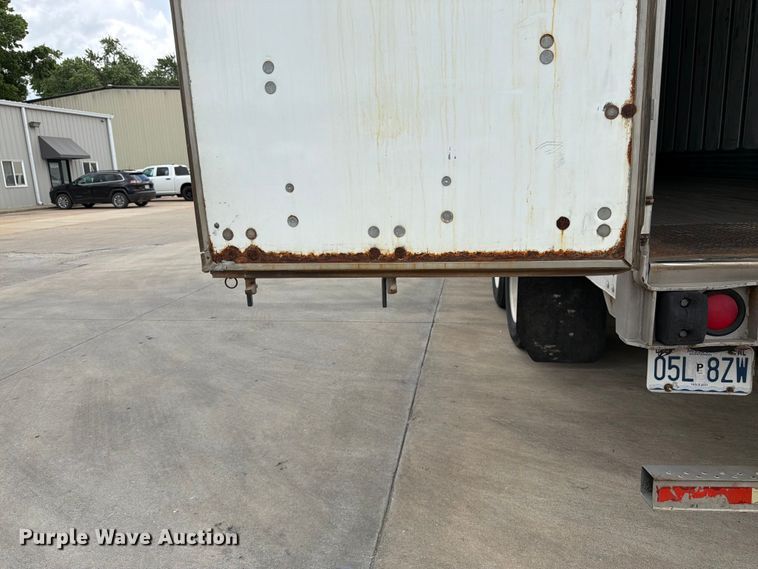 image for item FK3029 2008 Utility Trailers dry van trailer