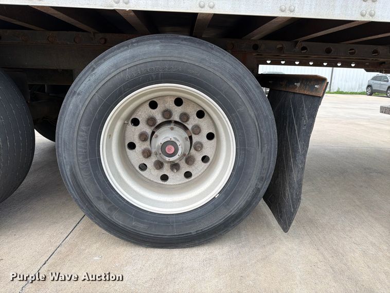 image for item FK3029 2008 Utility Trailers dry van trailer