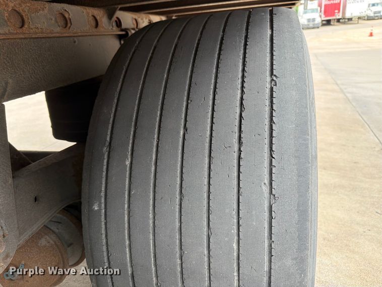 image for item FK3029 2008 Utility Trailers dry van trailer
