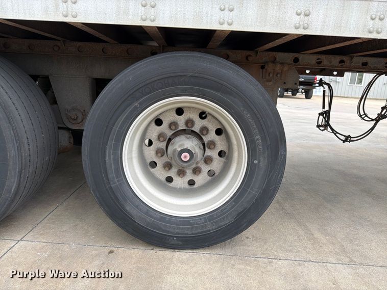 image for item FK3029 2008 Utility Trailers dry van trailer
