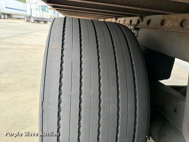 image for item FK3029 2008 Utility Trailers dry van trailer