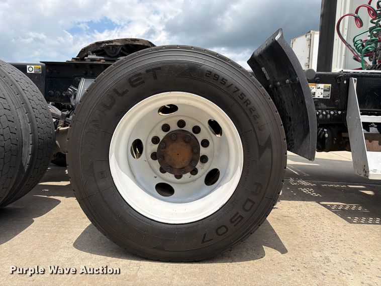 image for item FK3030 2016 Kenworth T680 semi truck