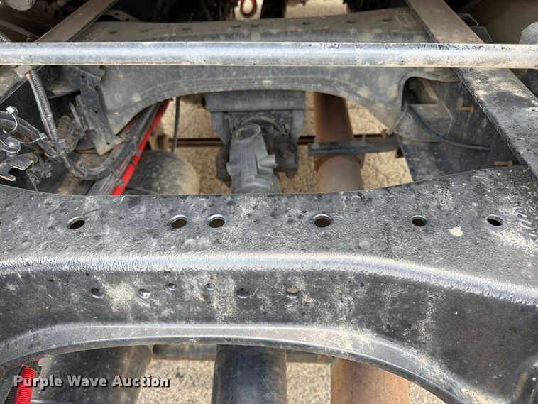 image for item FK3089 2022 Kenworth T680 semi truck