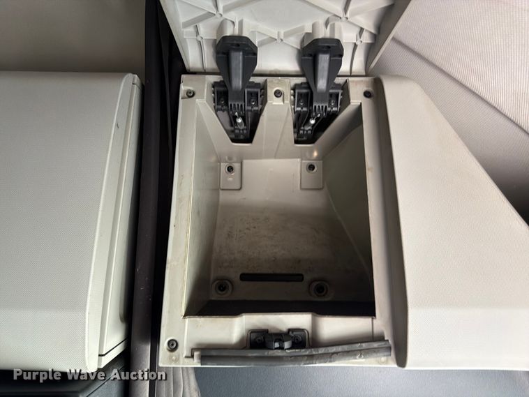 image for item FK3090 2019 Freightliner Cascadia semi truck