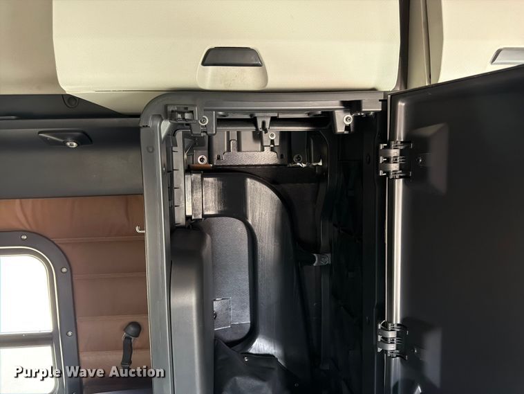 image for item FK3090 2019 Freightliner Cascadia semi truck
