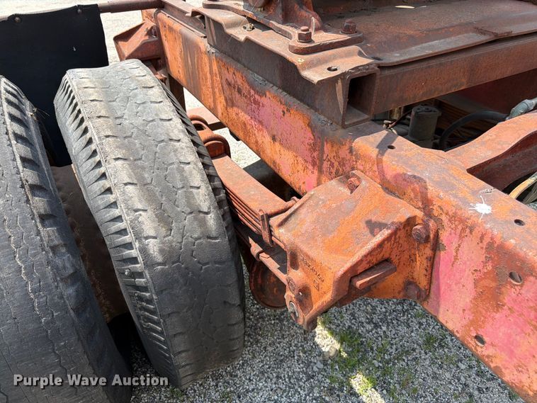 image for item FK3091 1942 Mack  B42 semi truck