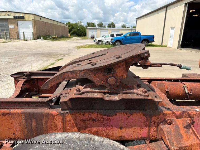 image for item FK3091 1942 Mack  B42 semi truck
