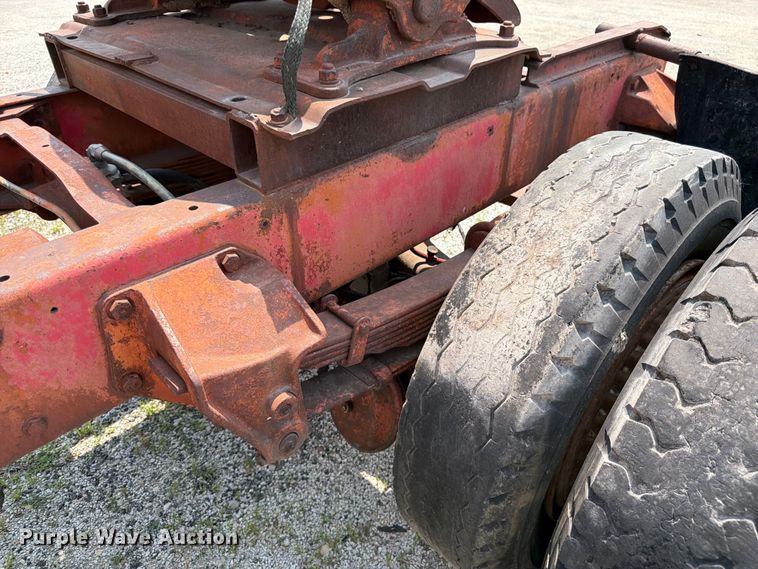 image for item FK3091 1942 Mack  B42 semi truck