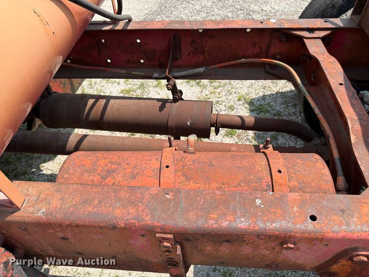 image for item FK3091 1942 Mack  B42 semi truck
