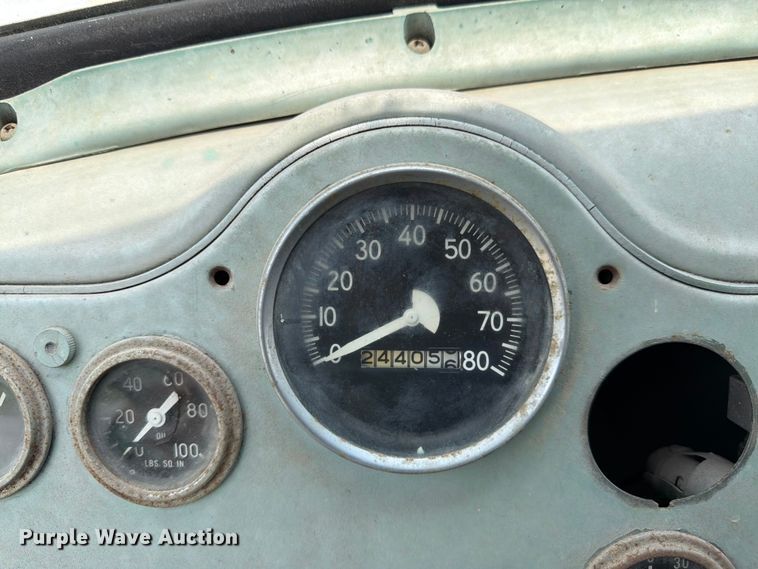image for item FK3091 1942 Mack  B42 semi truck