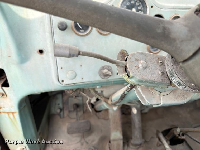 image for item FK3091 1942 Mack  B42 semi truck