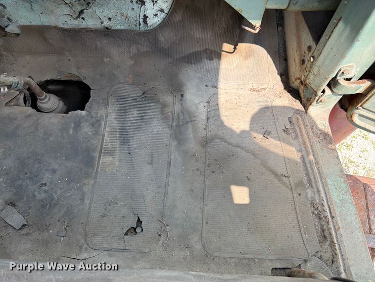 image for item FK3091 1942 Mack  B42 semi truck