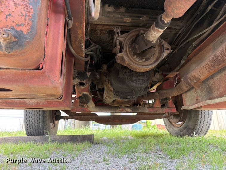 image for item FK3091 1942 Mack  B42 semi truck