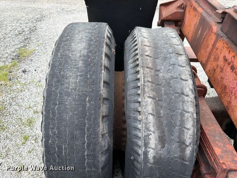 image for item FK3091 1942 Mack  B42 semi truck