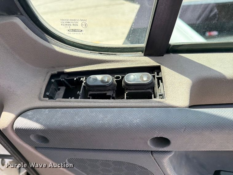 image for item FK3112 2016 Freightliner Cascadia semi truck