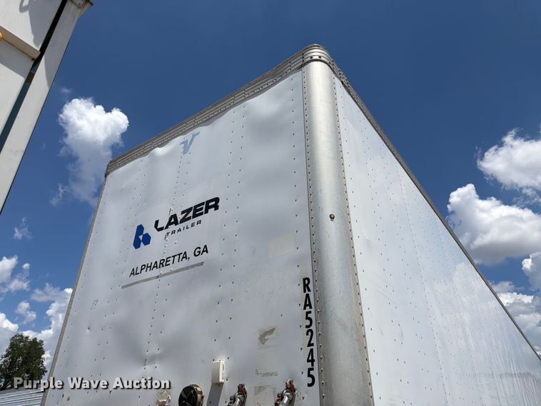 image for item FK3146 2015 Vanguard dry van trailer