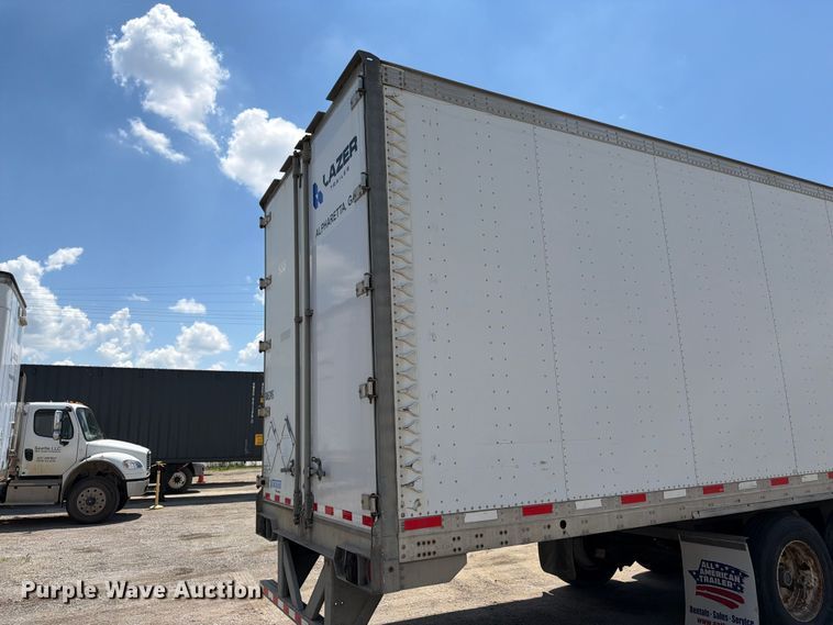 image for item FK3146 2015 Vanguard dry van trailer