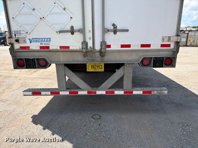 image for item FK3146 2015 Vanguard dry van trailer