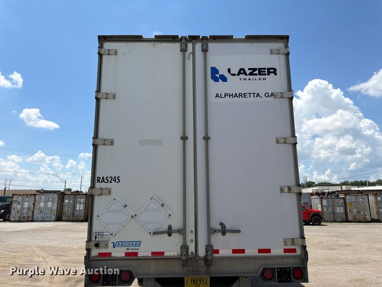 image for item FK3146 2015 Vanguard dry van trailer